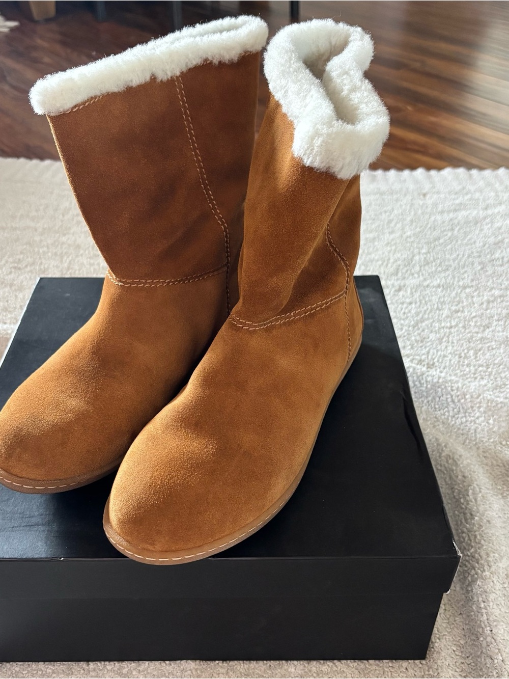 J Crew Women’s Mid-Calf Boots
